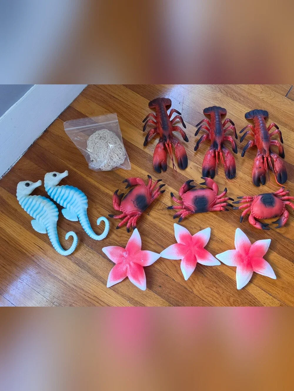 Vintage 12 Piece Set Of Beach/Luau/Nautical Party Decor Lot
